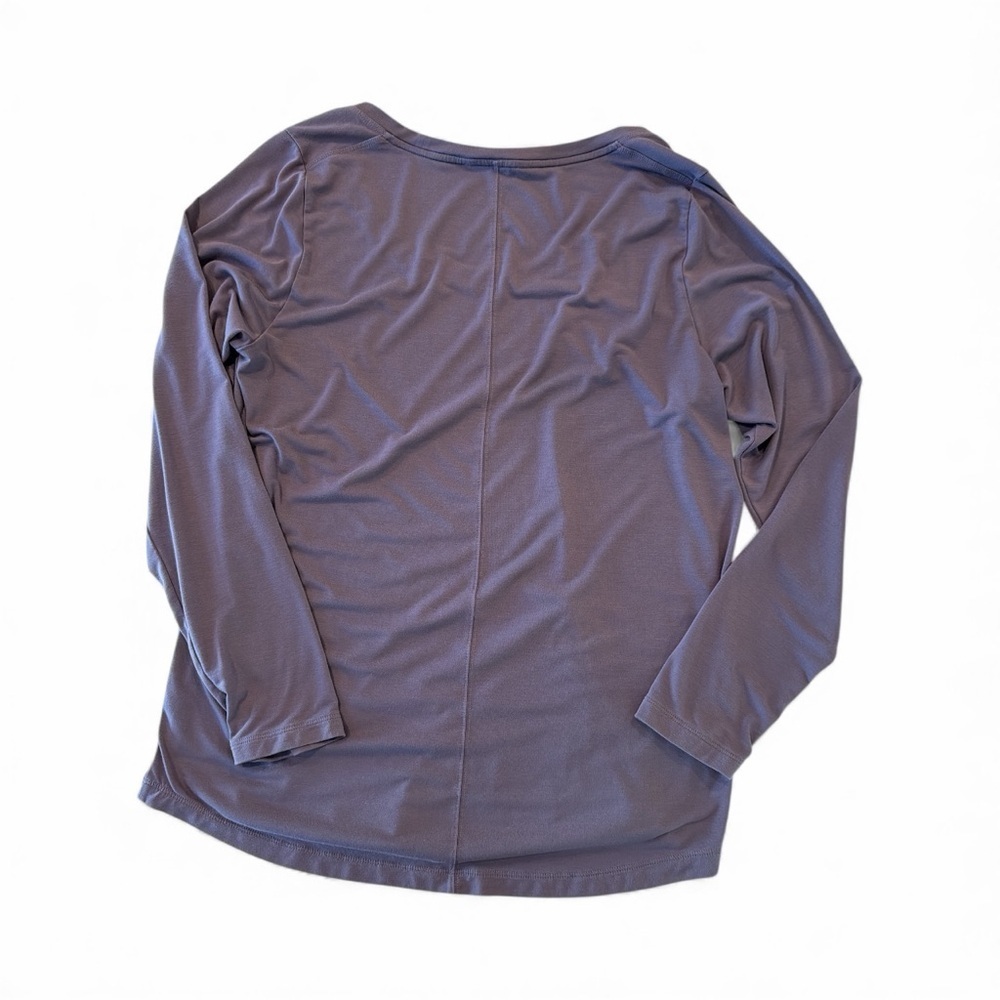 Women's Athleta Stratus II Long Sleeve Scoop Neck Top Purple Size Medium - Picture 3 of 5